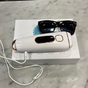 IPL permanent hair removal device